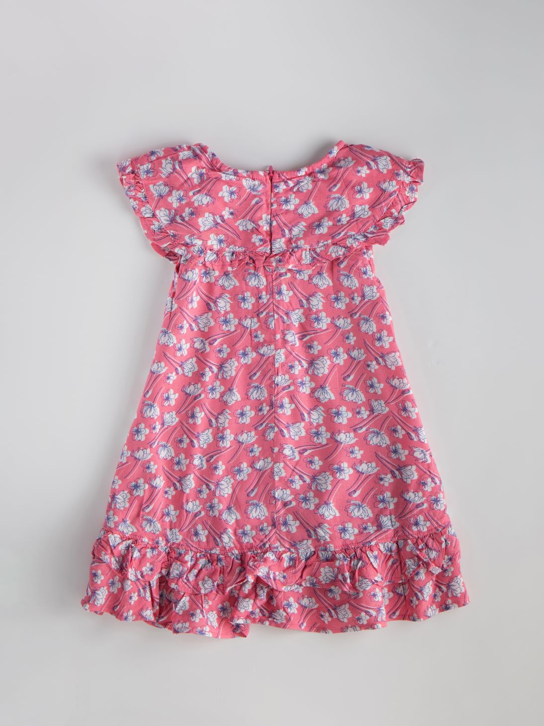 Floral Delight: Adorable Pink Dress for Girls